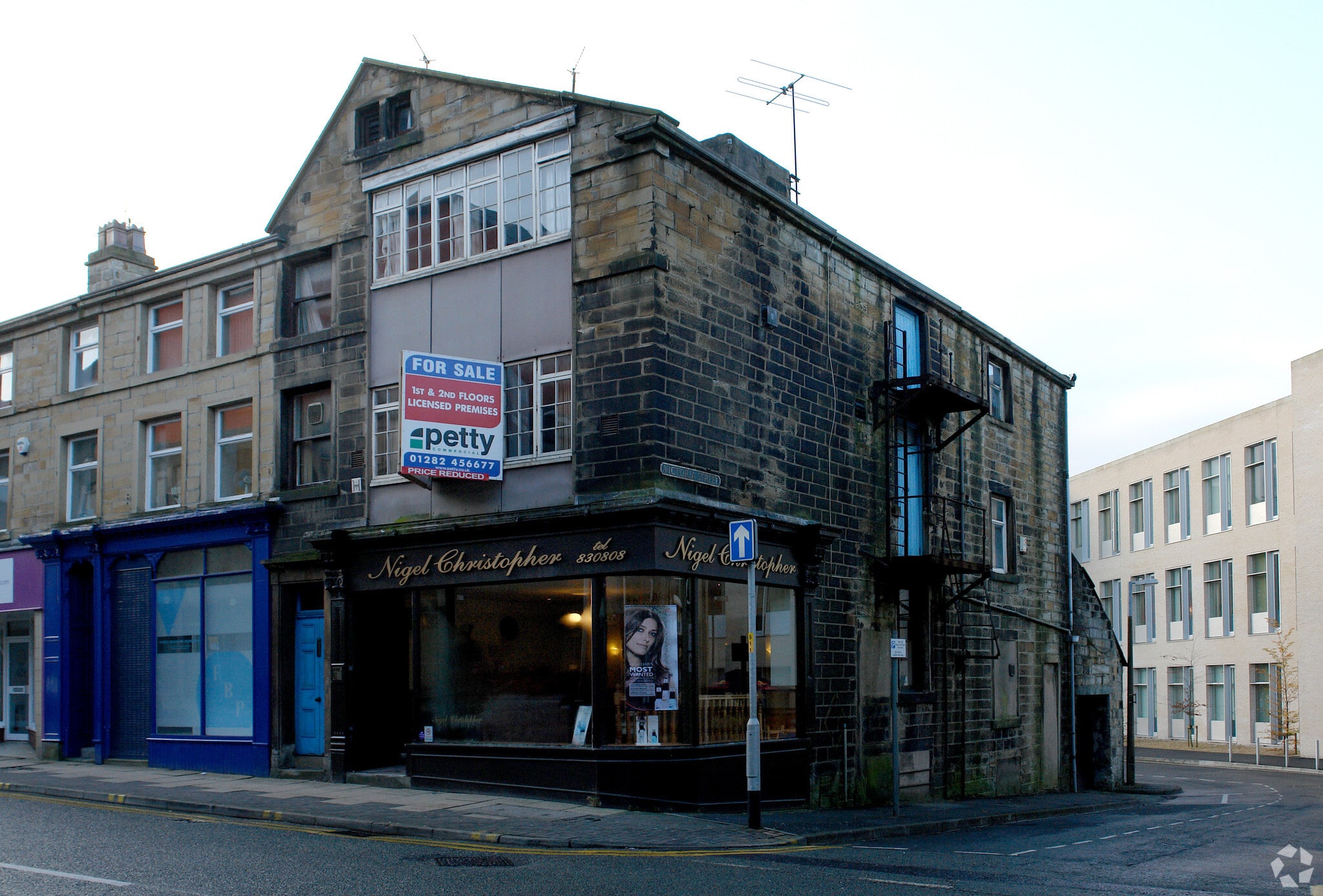 14-14A Hargreaves St, Burnley for sale Primary Photo- Image 1 of 1