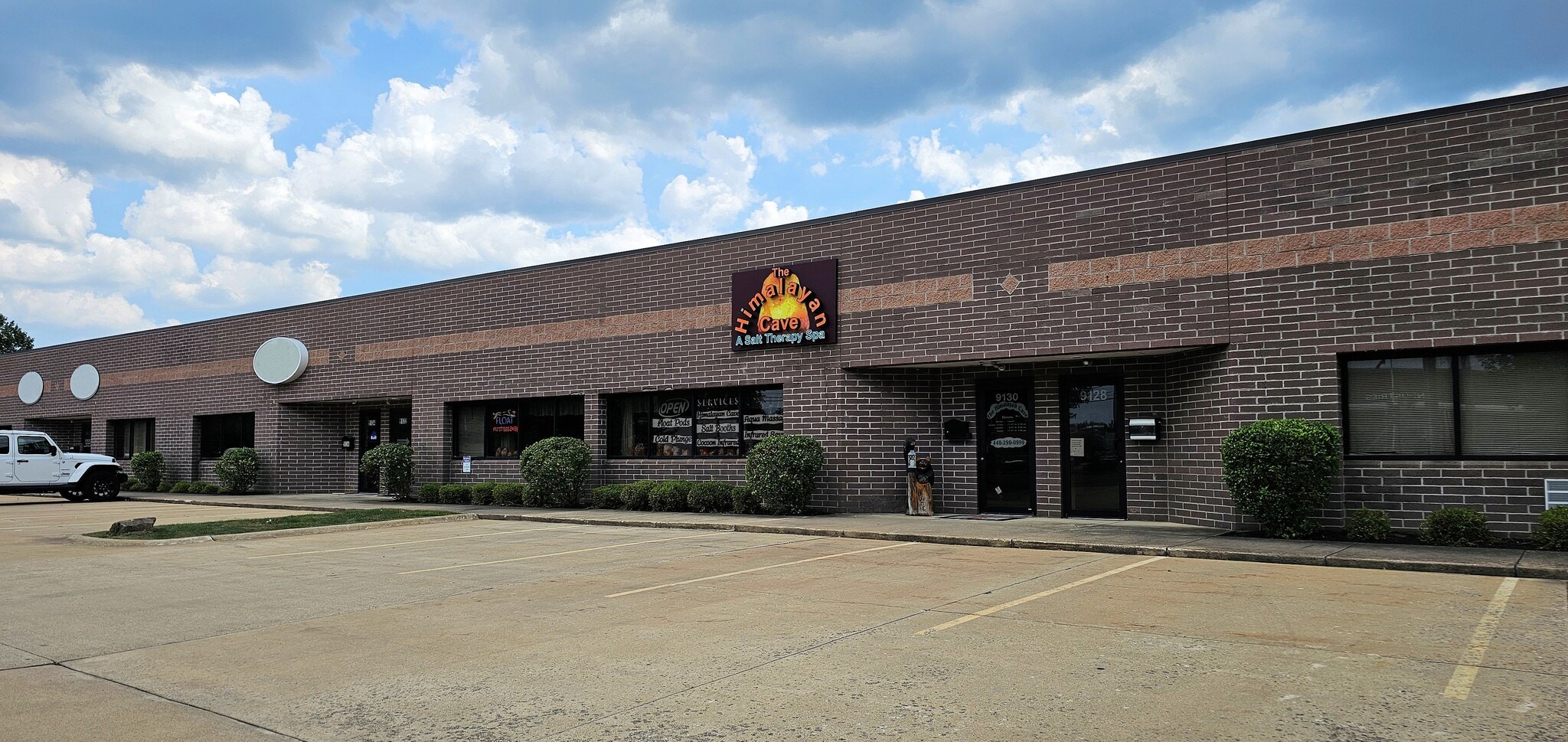 9130-9132 Tyler blvd, Mentor, OH for sale Primary Photo- Image 1 of 4