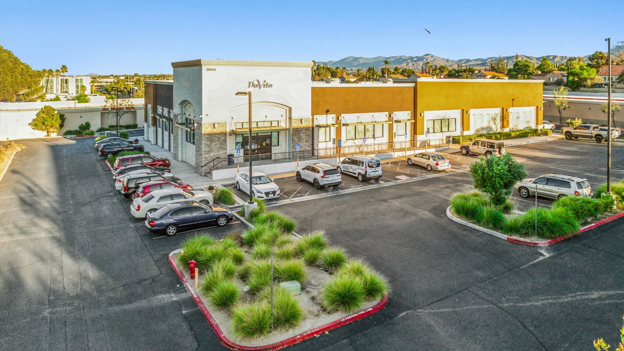 38454 5th St W, Palmdale, CA for sale Building Photo- Image 1 of 13