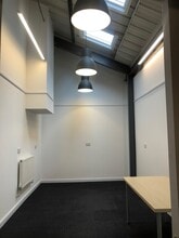 12 Deer Park Rd, London for lease Interior Photo- Image 1 of 2