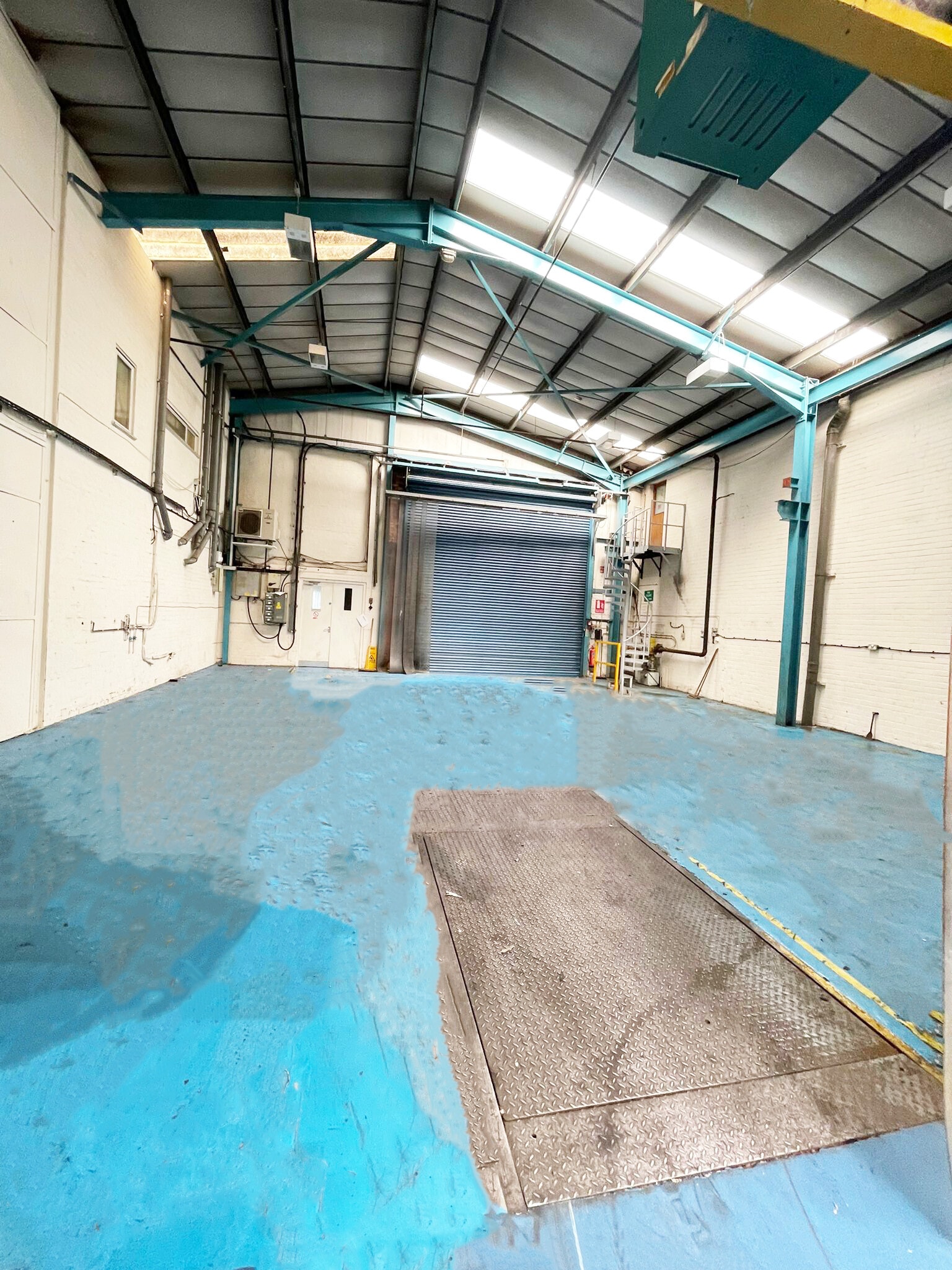 Progress Dr, Cannock for lease Interior Photo- Image 1 of 5