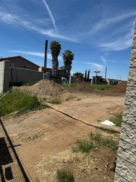 9404 San Diego St, Spring Valley, CA for sale - Building Photo - Image 3 of 4