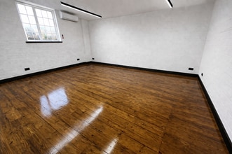 Mowat Industrial Estate, Watford for lease Interior Photo- Image 2 of 10