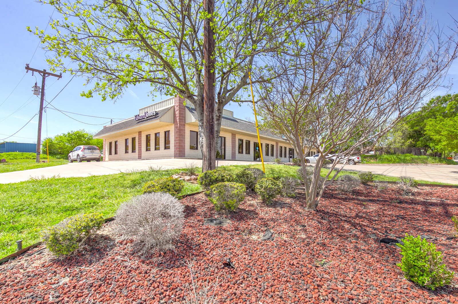 2004 W Timberlake St, Azle, TX for sale Building Photo- Image 1 of 1