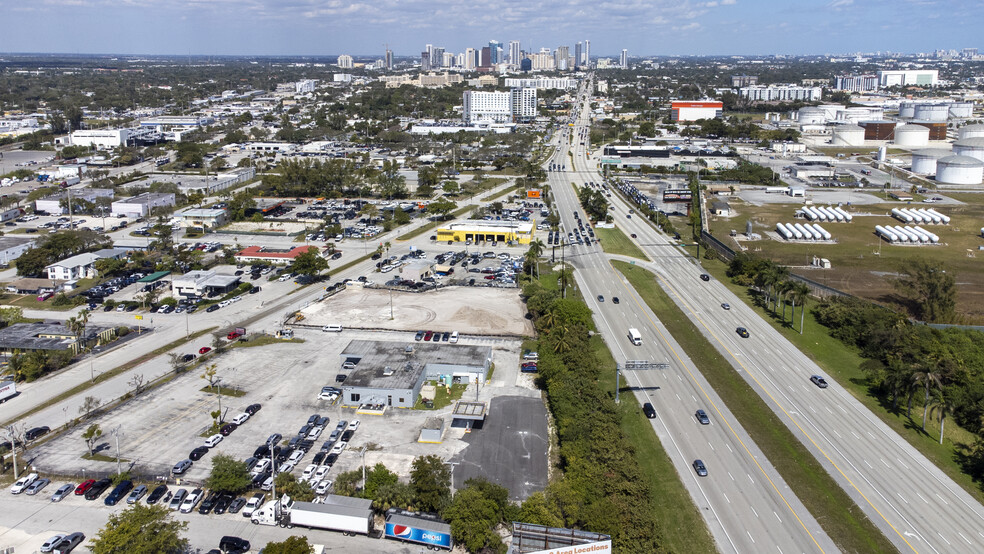 3100 S Federal Hwy, Fort Lauderdale, FL for sale - Building Photo - Image 3 of 7