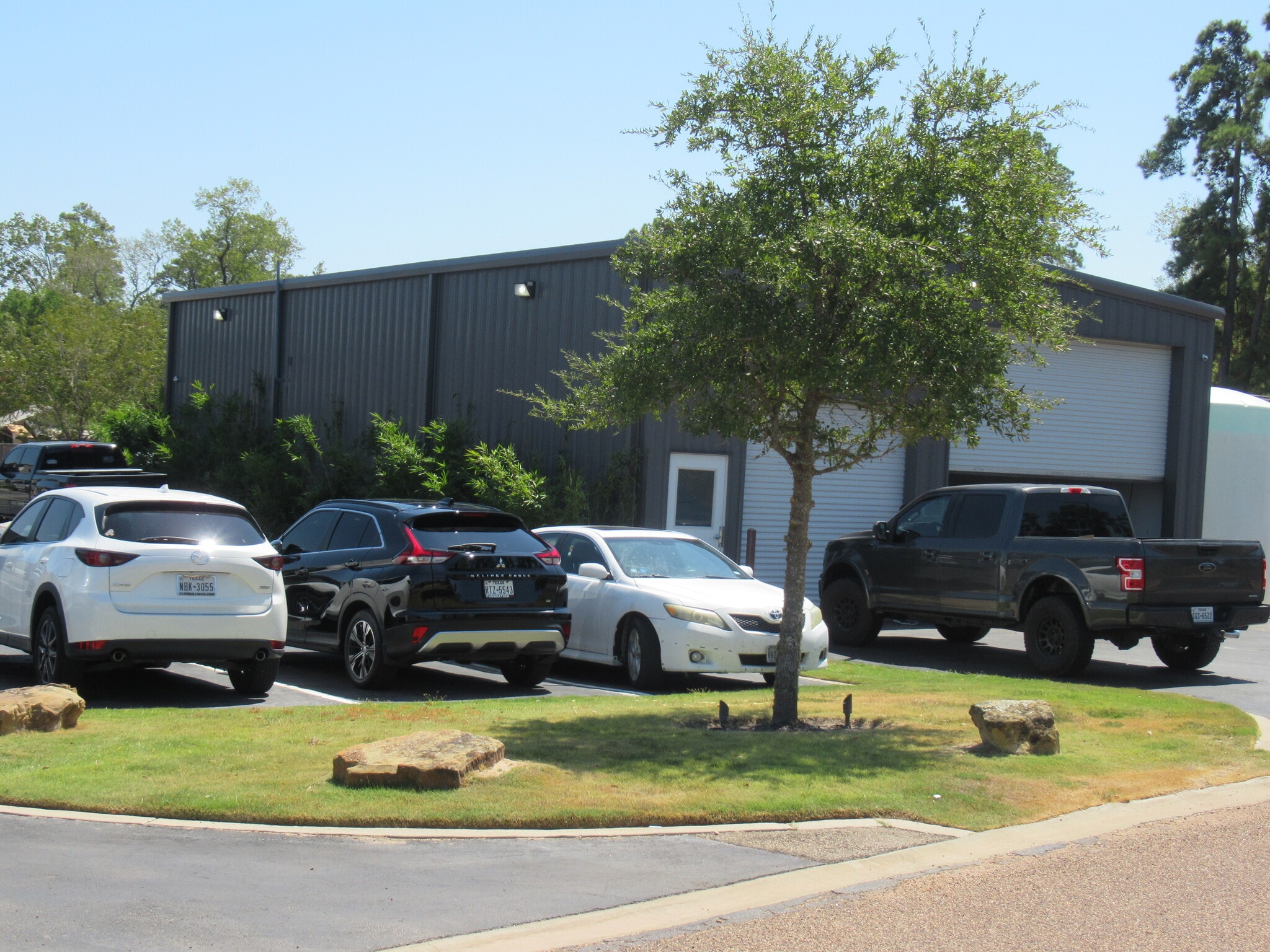 27562 Robinson Rd, Conroe, TX for sale Building Photo- Image 1 of 1