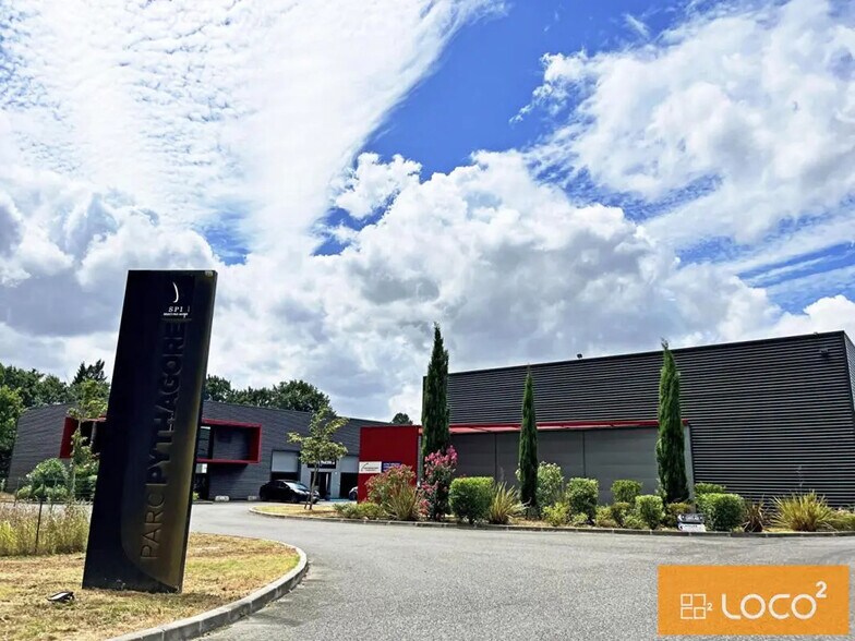 109 Impasse Thales, Bouloc for lease - Building Photo - Image 1 of 7