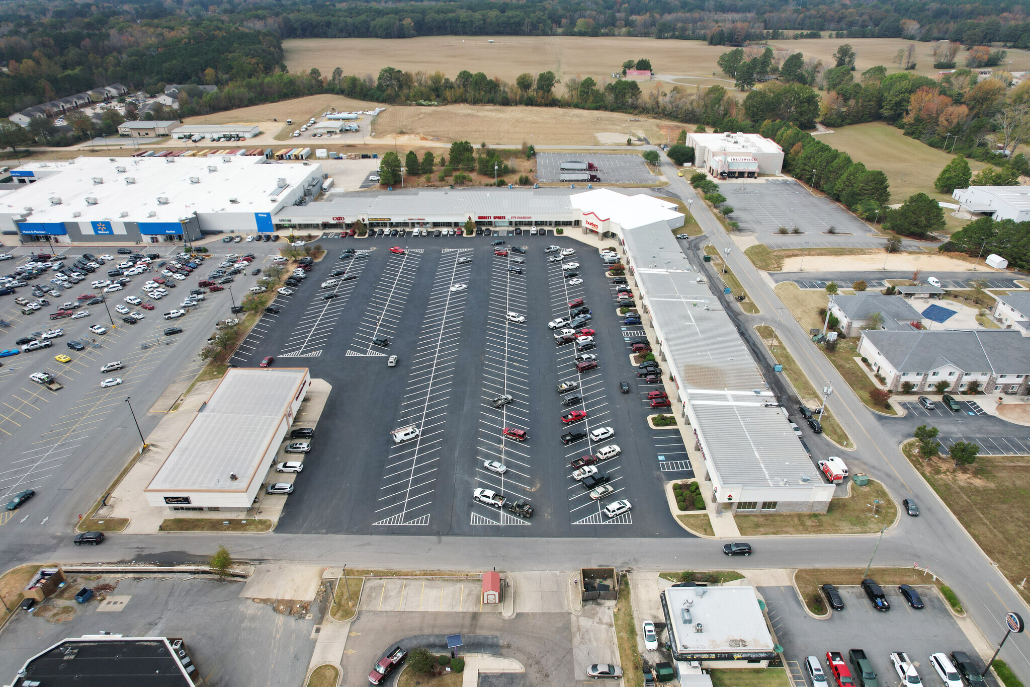 101-200 N Park Dr, Monticello, AR for lease Building Photo- Image 1 of 9