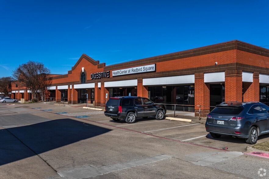 3107 W Camp Wisdom Rd, Dallas, TX for lease - Building Photo - Image 1 of 10