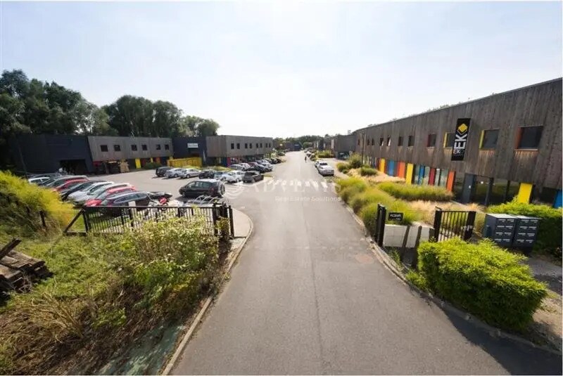 Flex in Wambrechies for lease - Building Photo - Image 3 of 10