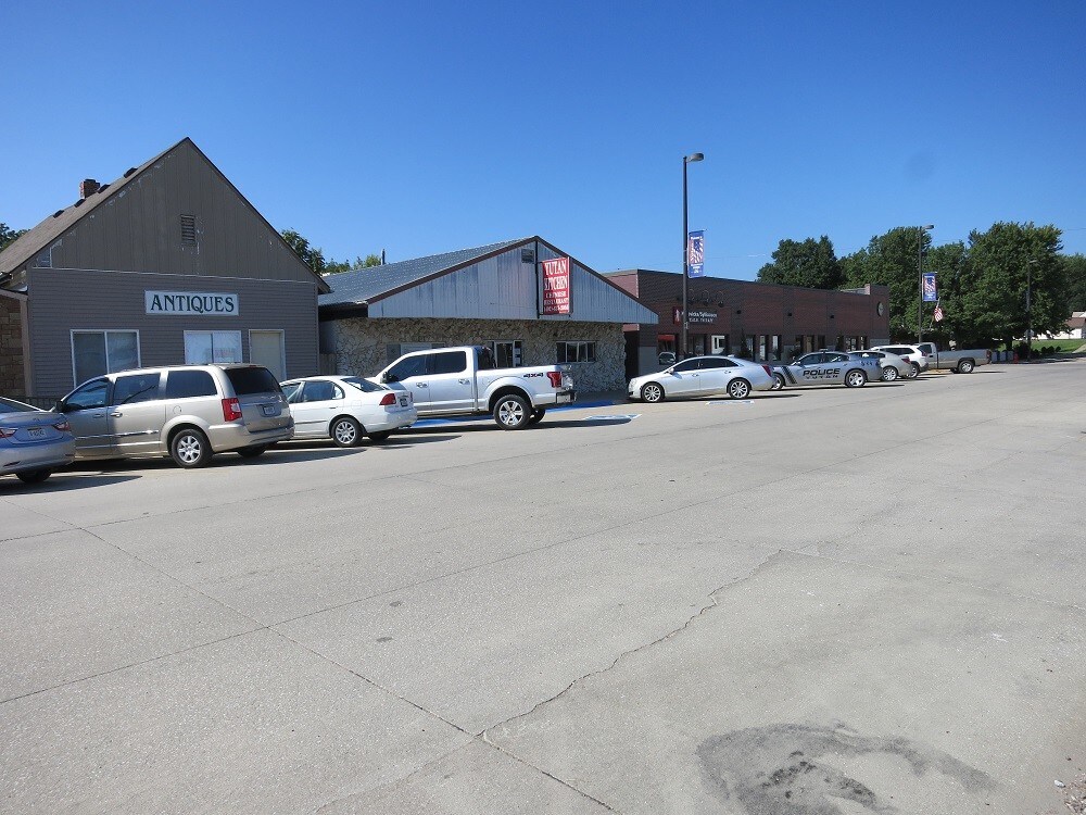 107 W Vine St, Yutan, NE 68073