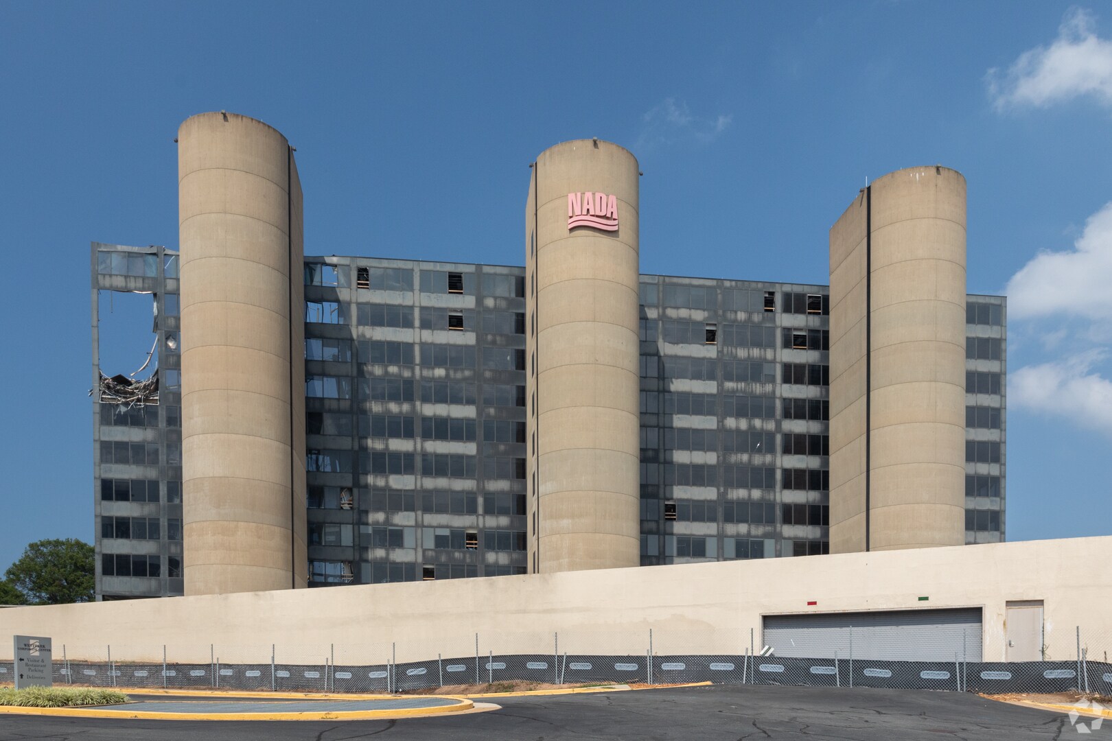 8400 Westpark Dr, McLean, VA for sale Primary Photo- Image 1 of 1