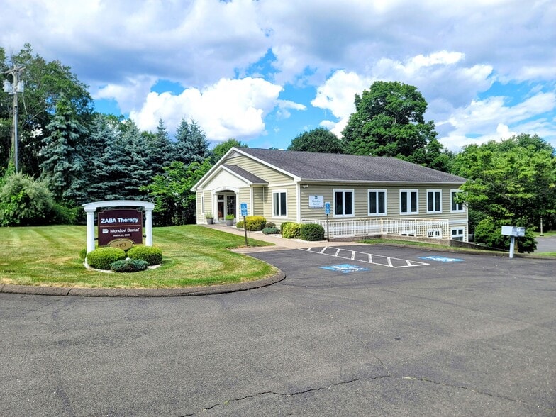 4183-4193 Whitney Ave, Hamden, CT for lease - Building Photo - Image 1 of 2