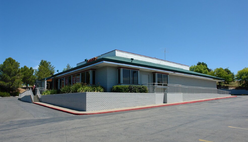 1800 Auburn Ravine Rd, Auburn, CA for sale - Building Photo - Image 1 of 1