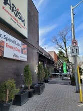 584 Bloor St W, Toronto, ON for lease Building Photo- Image 2 of 16