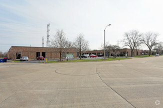 More details for 443-493 W Fullerton Ave, Elmhurst, IL - Industrial for Lease