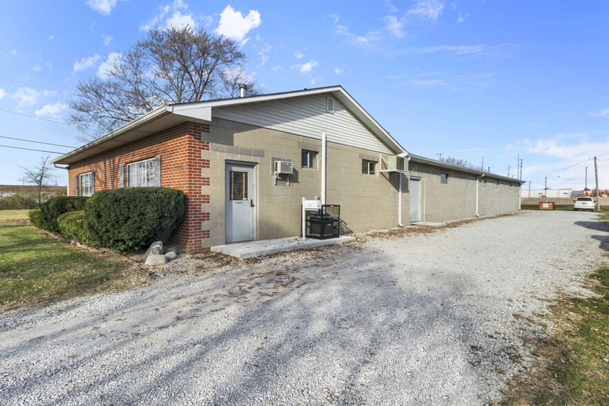 6820 W Minnesota St, Indianapolis, IN for sale - Building Photo - Image 3 of 15