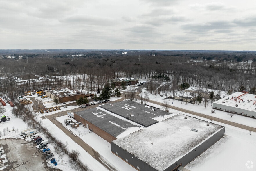 2377 Enterprise Pky, Twinsburg, OH for lease - Aerial - Image 3 of 10