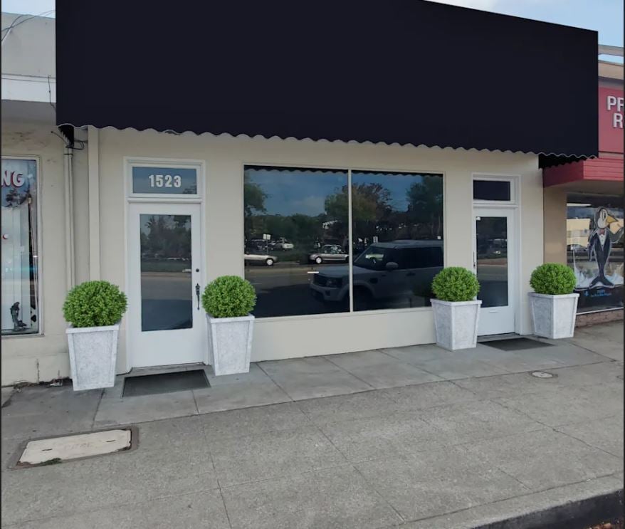 1523 Woodside Rd, Redwood City, CA for lease Building Photo- Image 1 of 5