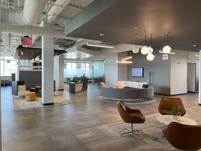 10170 Penny Ln, Miamisburg, OH for lease Interior Photo- Image 2 of 7