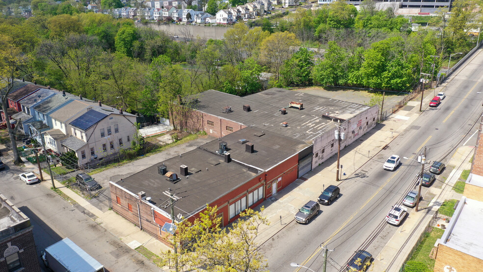 750-780 Chancellor, Irvington, NJ for sale - Building Photo - Image 2 of 5