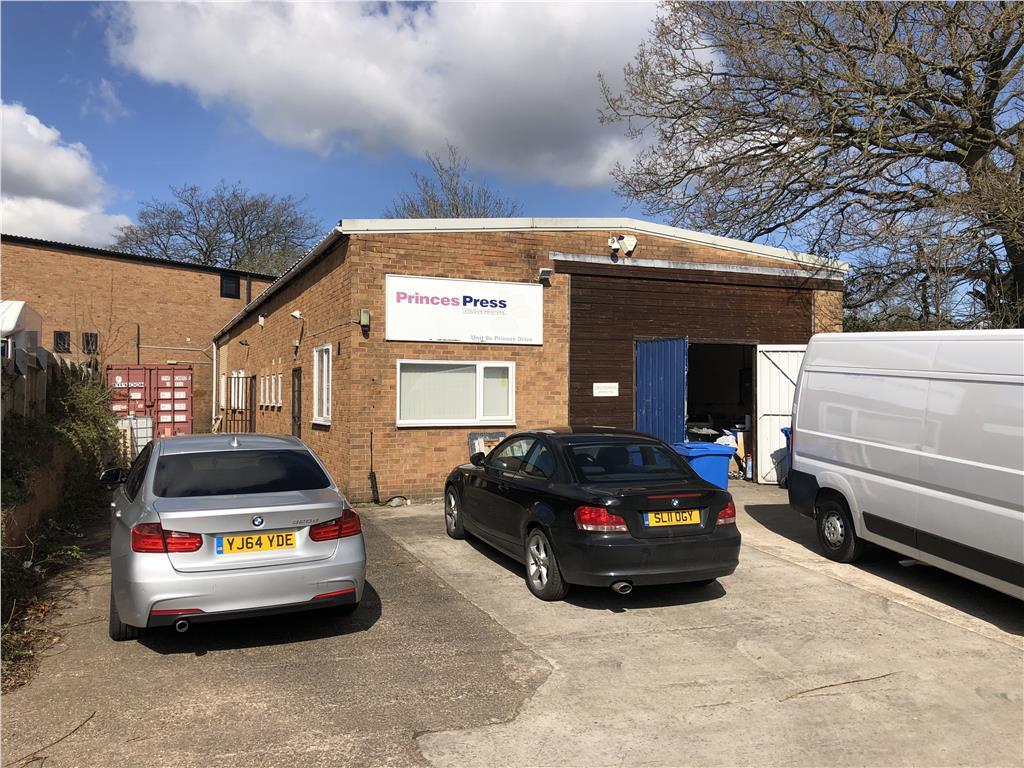 9 Princes Dr, Kenilworth for sale Primary Photo- Image 1 of 1