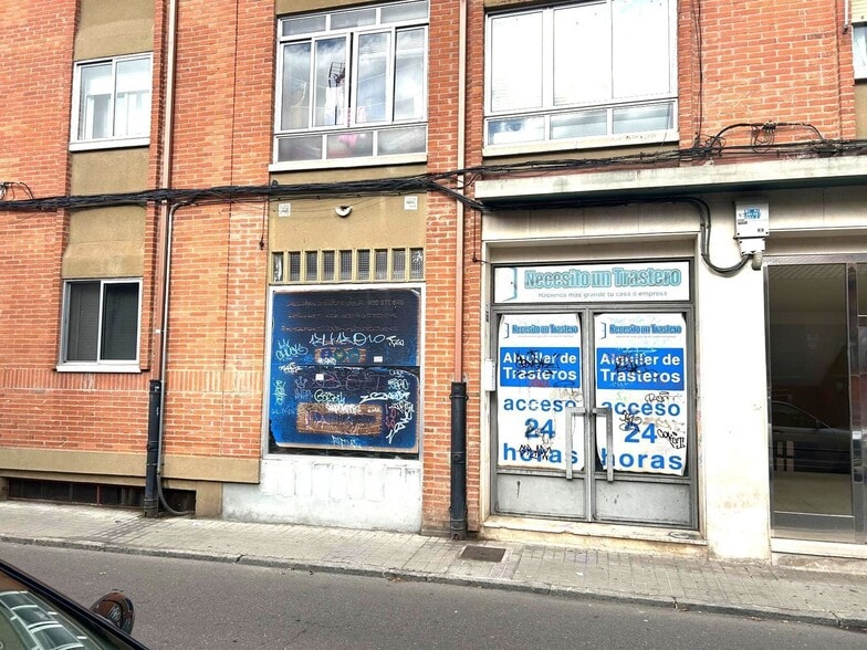 Calle San Juan de la Cruz, 2, Laguna de Duero, Valladolid for sale - Building Photo - Image 2 of 31