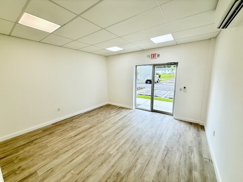 5741 S Pine Ave, Ocala, FL for lease - Building Photo - Image 2 of 24