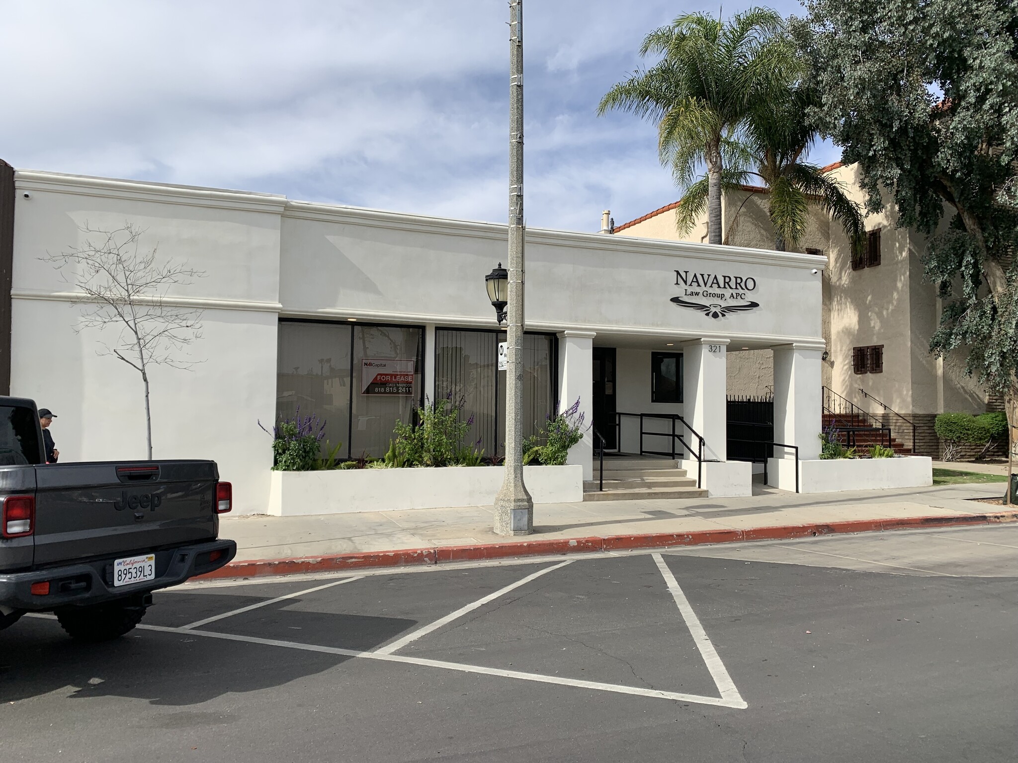 321 N Maclay Ave, San Fernando, CA for lease Building Photo- Image 1 of 8