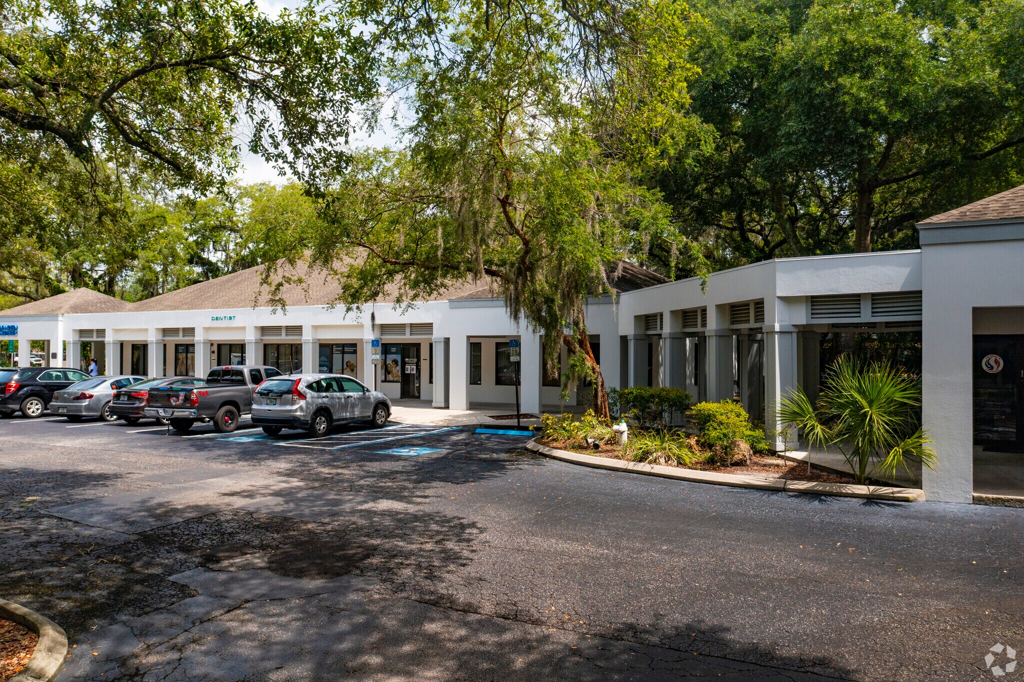 11151-11201 N 56th St, Tampa, FL for sale Primary Photo- Image 1 of 1