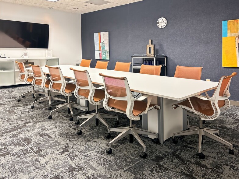 400 Galleria Pky SE, Atlanta, GA for lease - Interior Photo - Image 2 of 12