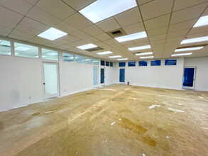 136 W Canon Perdido St, Santa Barbara, CA for lease Building Photo- Image 2 of 8