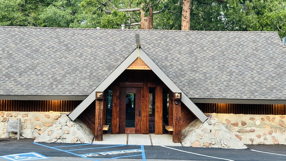 54905 N Circle Dr, Idyllwild-Pine Cove, CA for sale - Building Photo - Image 1 of 65