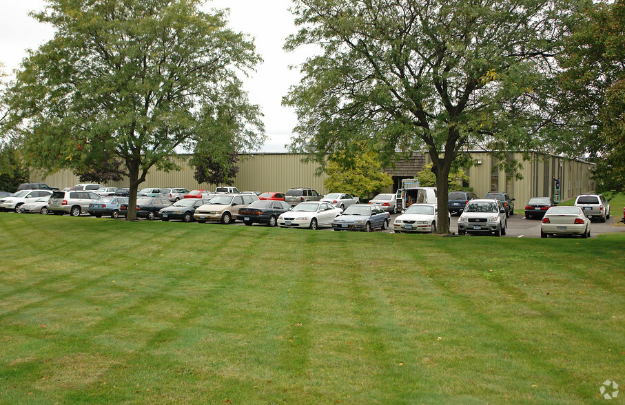 1450 Mendota Heights Rd, Mendota Heights, MN for sale - Primary Photo - Image 1 of 6