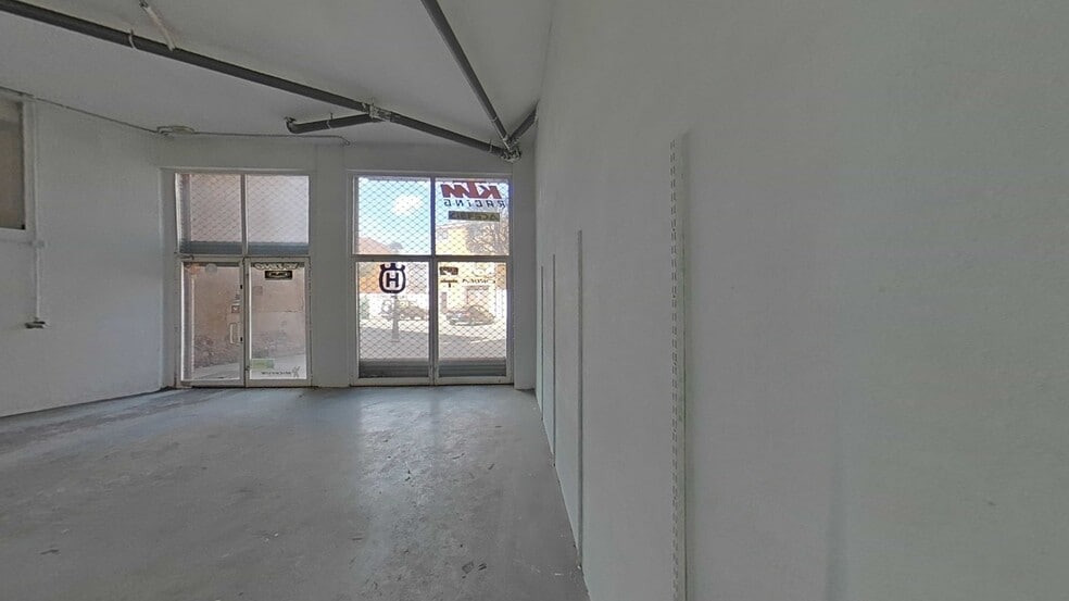 Retail in Santo Domingo de la Calzada for sale - Building Photo - Image 2 of 29