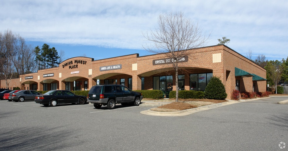 2621 Spring Forest Rd, Raleigh, NC for lease - Primary Photo - Image 1 of 5