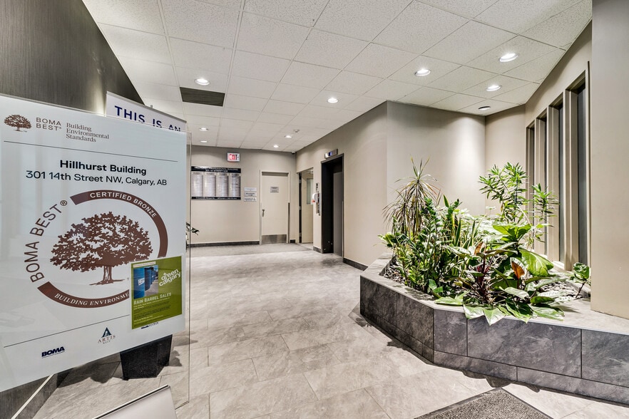 301 14th St NW, Calgary, AB for lease - Interior Photo - Image 3 of 7