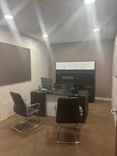 110 SE 6th St, Fort Lauderdale, FL for lease Interior Photo- Image 1 of 3