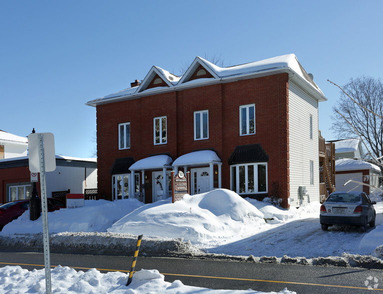 52-54 Rue Principale, Gatineau, QC for sale - Primary Photo - Image 1 of 1