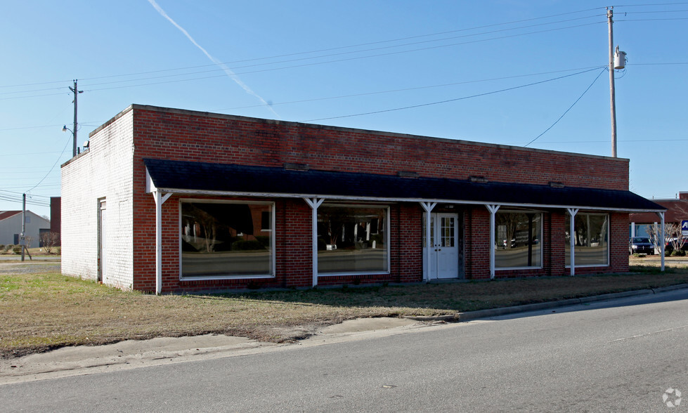 400 N Brightleaf Blvd, Smithfield, NC for sale - Building Photo - Image 3 of 3