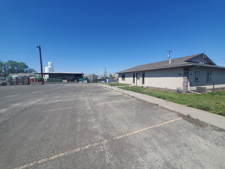 1806 S 11th St, Union Gap, WA for sale - Building Photo - Image 1 of 1