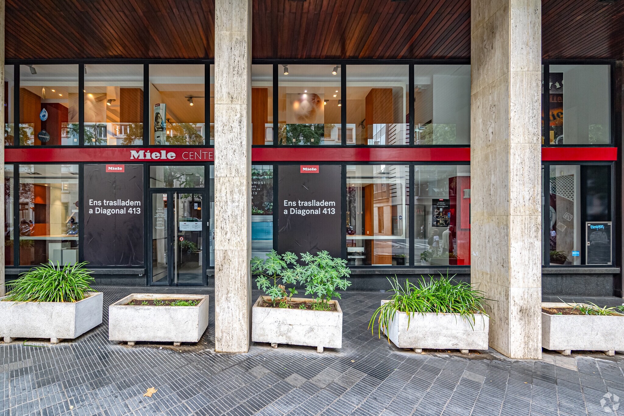 in Barcelona, Barcelona for sale Building Photo- Image 1 of 1