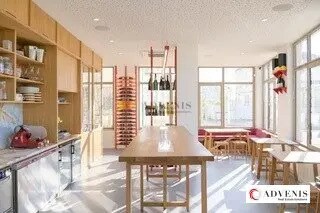 Office in Bordeaux for sale - Interior Photo - Image 2 of 8