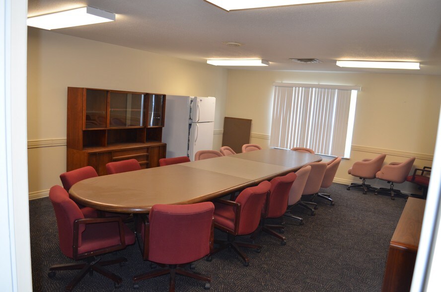 2658 W Laskey Rd, Toledo, OH for sale - Building Photo - Image 1 of 1