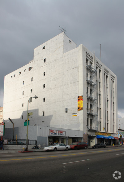 533 S Los Angeles St, Los Angeles, CA for lease - Primary Photo - Image 1 of 21