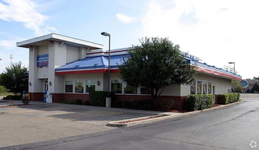 101 S Randall Rd, Elgin, IL 60123