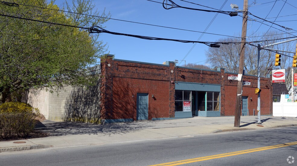 1216 Smith St, Providence, RI for sale - Primary Photo - Image 1 of 1