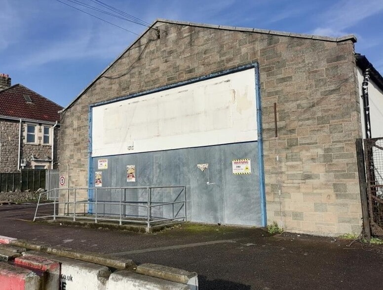 137-141 Locking Rd, Weston Super Mare for lease - Building Photo - Image 2 of 6