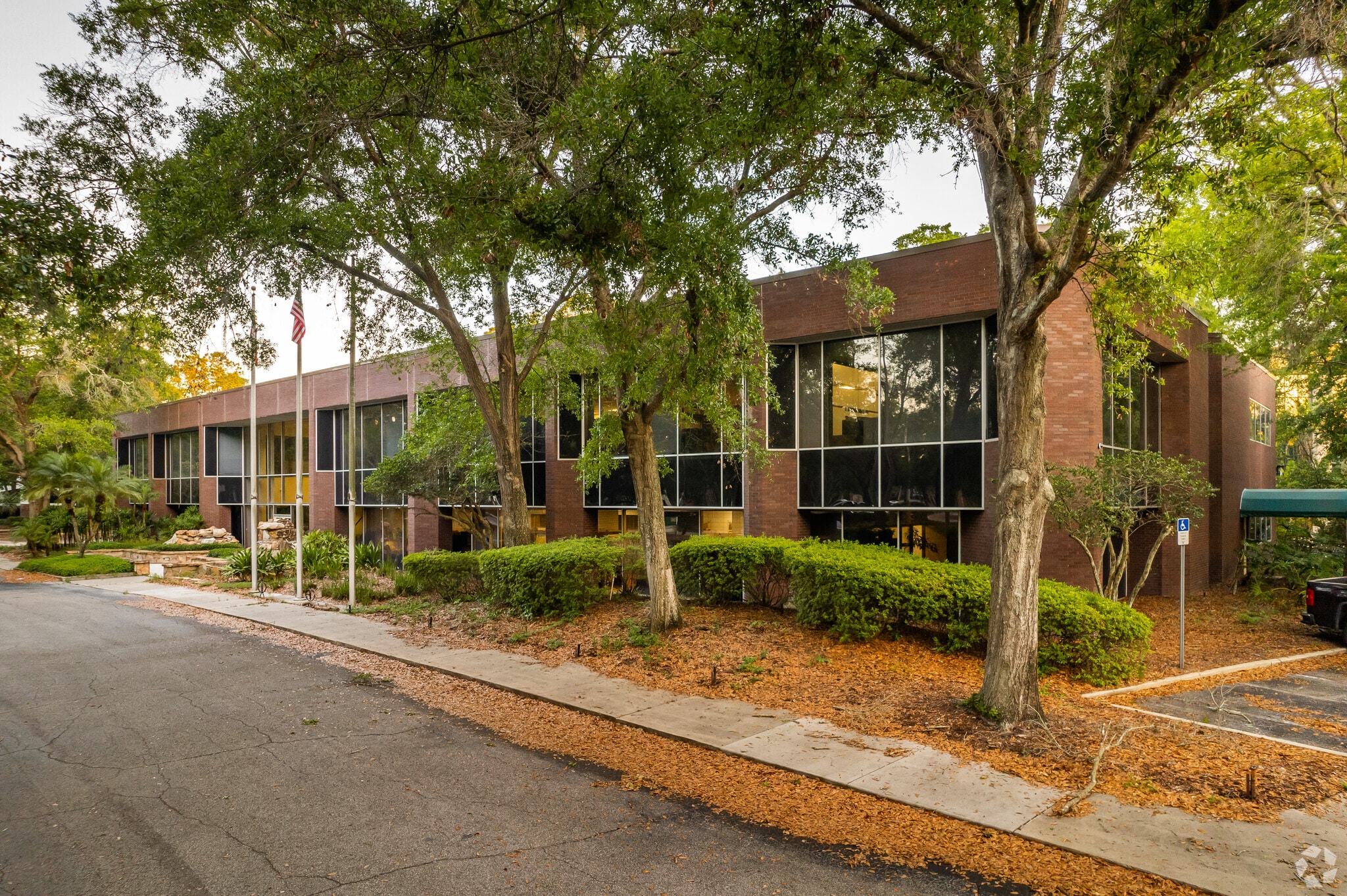 2601 Westhall Ln, Maitland, FL for sale Primary Photo- Image 1 of 7