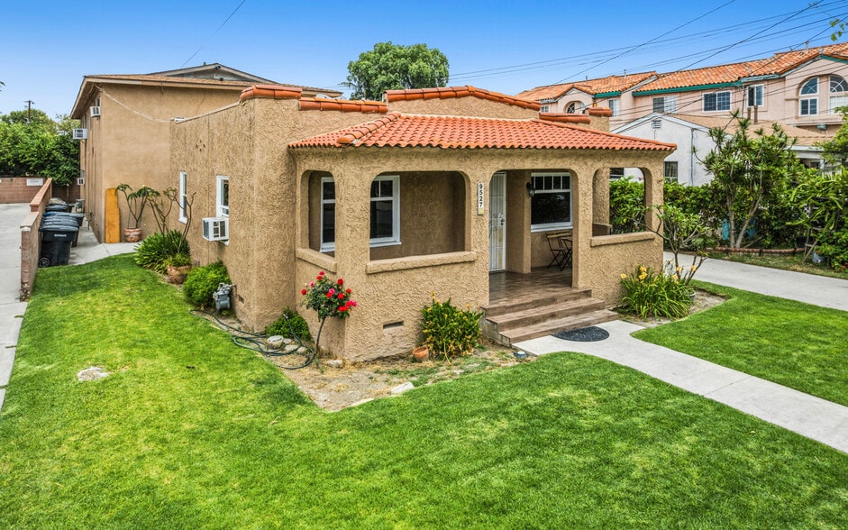 9527 Los Angeles St, Bellflower, CA for sale - Building Photo - Image 2 of 10